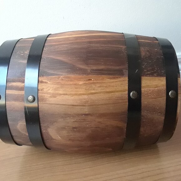 Wooden Whiskey/Wine Barrel For Bar Or Home Decor - Picture 2 of 10